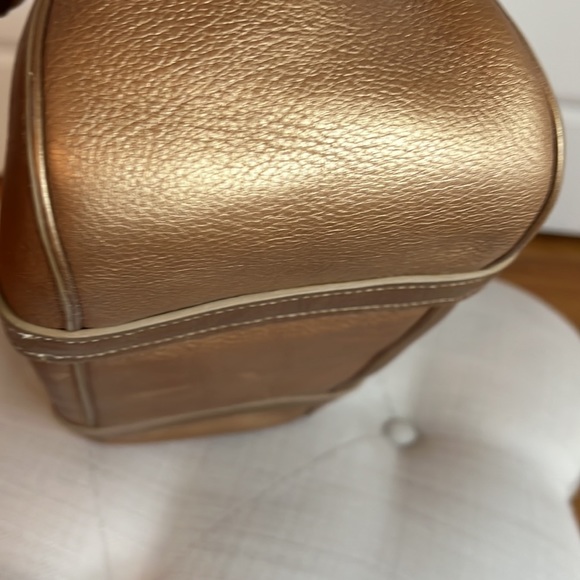 Cole Haan metallic bronze leather handbag with double zip compartments - Picture 9 of 12